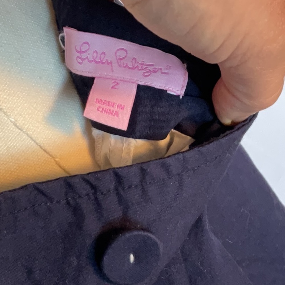 Lilly Pulitzer Navy w/white trim skort size 2 - Picture 5 of 6